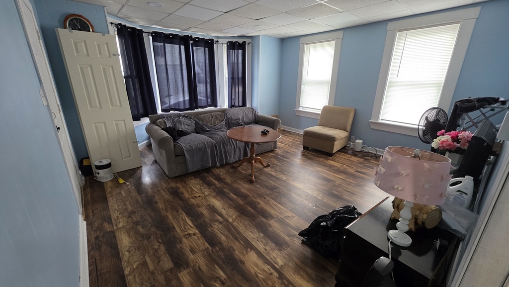 155 Grant Street Fall River, MA 02721 - Photo 6 of 32