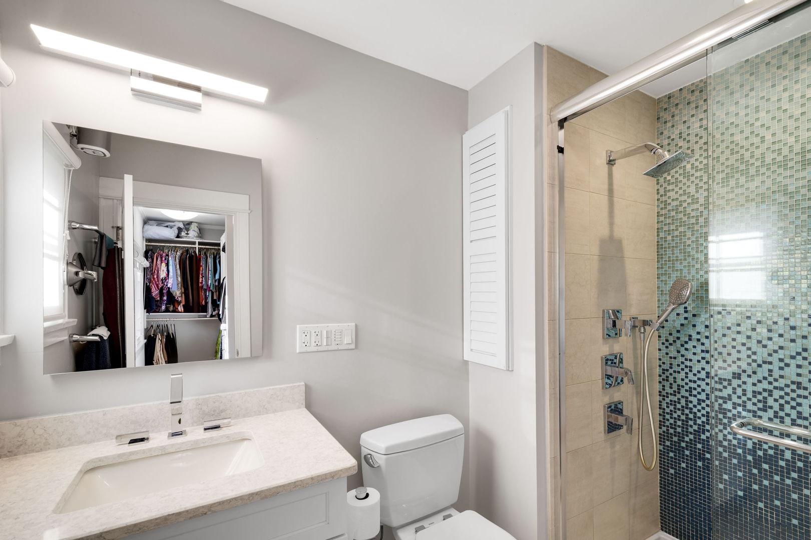 2509 Pioneer Road Evanston, IL 60201 - Photo 14 of 30 Gallery Image 14