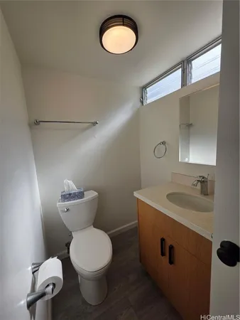 $3,200 | 350 Aoloa Street, Unit B221, Kailua, HI 96734
