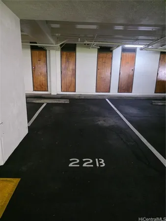 $3,200 | 350 Aoloa Street, Unit B221, Kailua, HI 96734