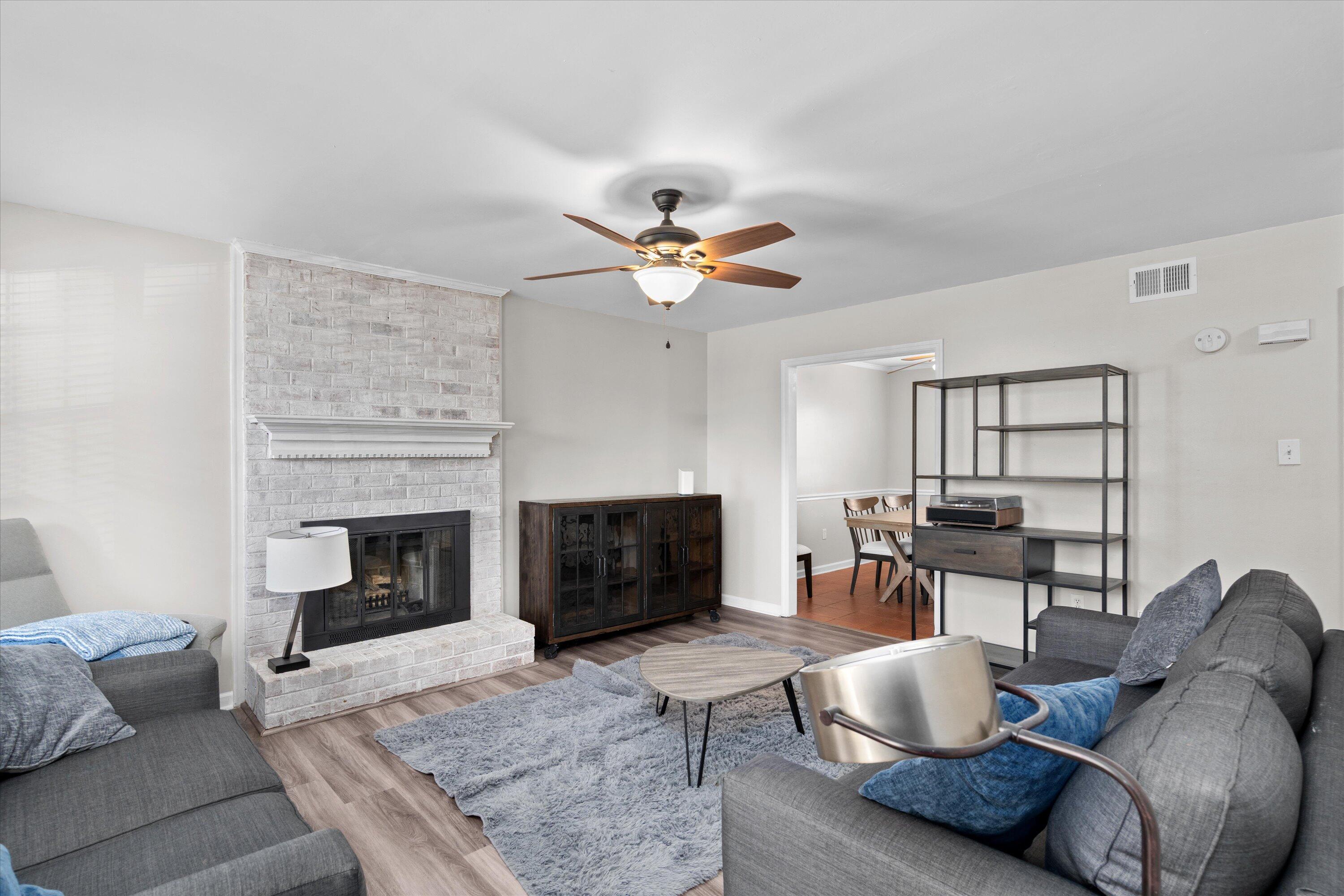 334 Lamplighter Lane Martinez, GA 30907 - Photo 7 of 32 10-P1445539