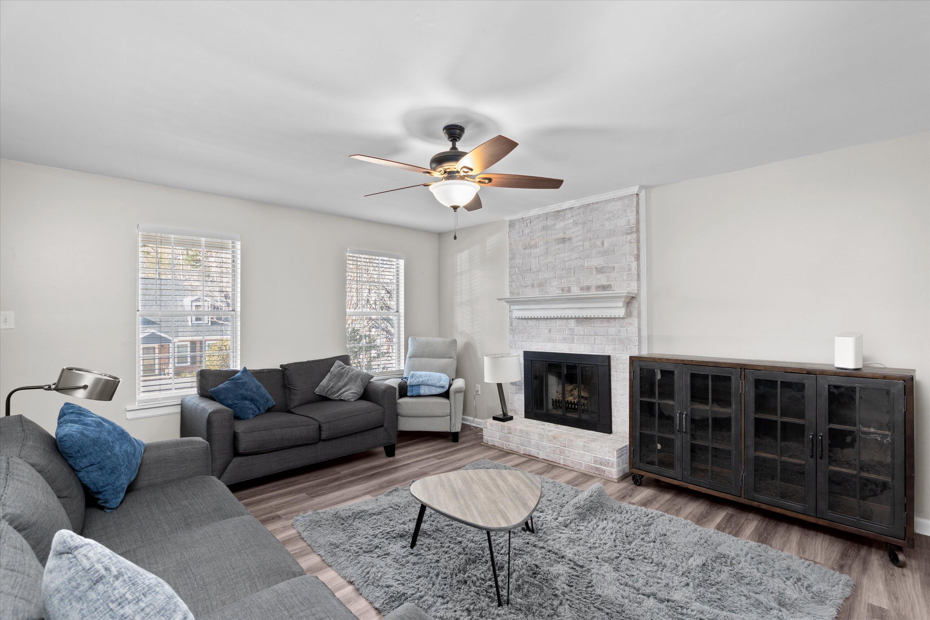 334 Lamplighter Lane Martinez, GA 30907 - Photo 8 of 32 11-P1445545