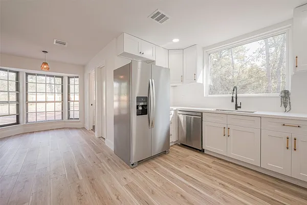 $3,000 | 811 Lemm Court, Spring, TX 77373