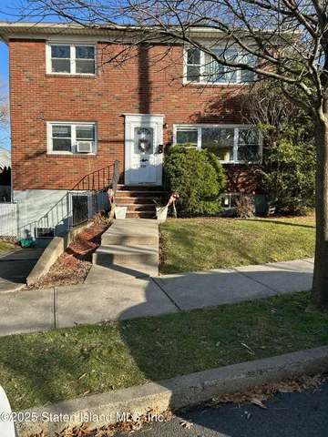 $1,100,000 | 735 North Burgher Avenue | West Brighton