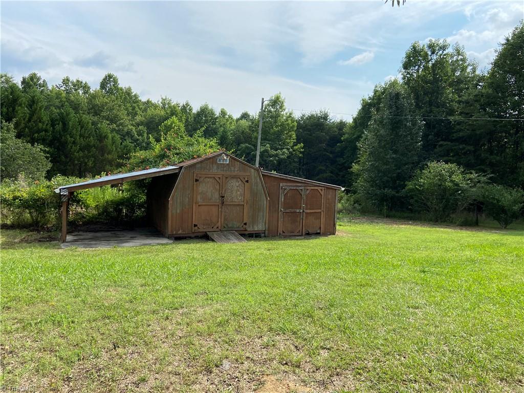220 Yount Road Eden, NC 27288 - Photo 12 of 12 Gallery Image 12