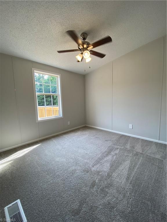 220 Yount Road Eden, NC 27288 - Photo 6 of 12 Gallery Image 6