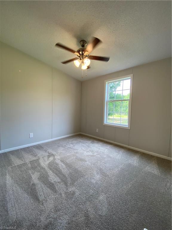 220 Yount Road Eden, NC 27288 - Photo 7 of 12 Gallery Image 7
