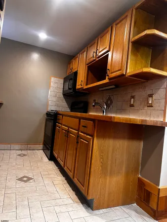 $1,800 | 1109 Arctic Avenue, Atlantic City, NJ 08401