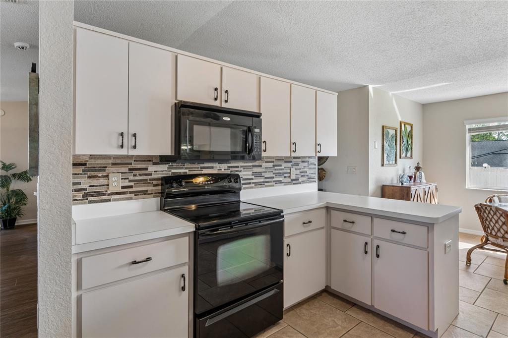 5122 Quintilis Street Spring Hill, FL 34608 - Photo 15 of 62