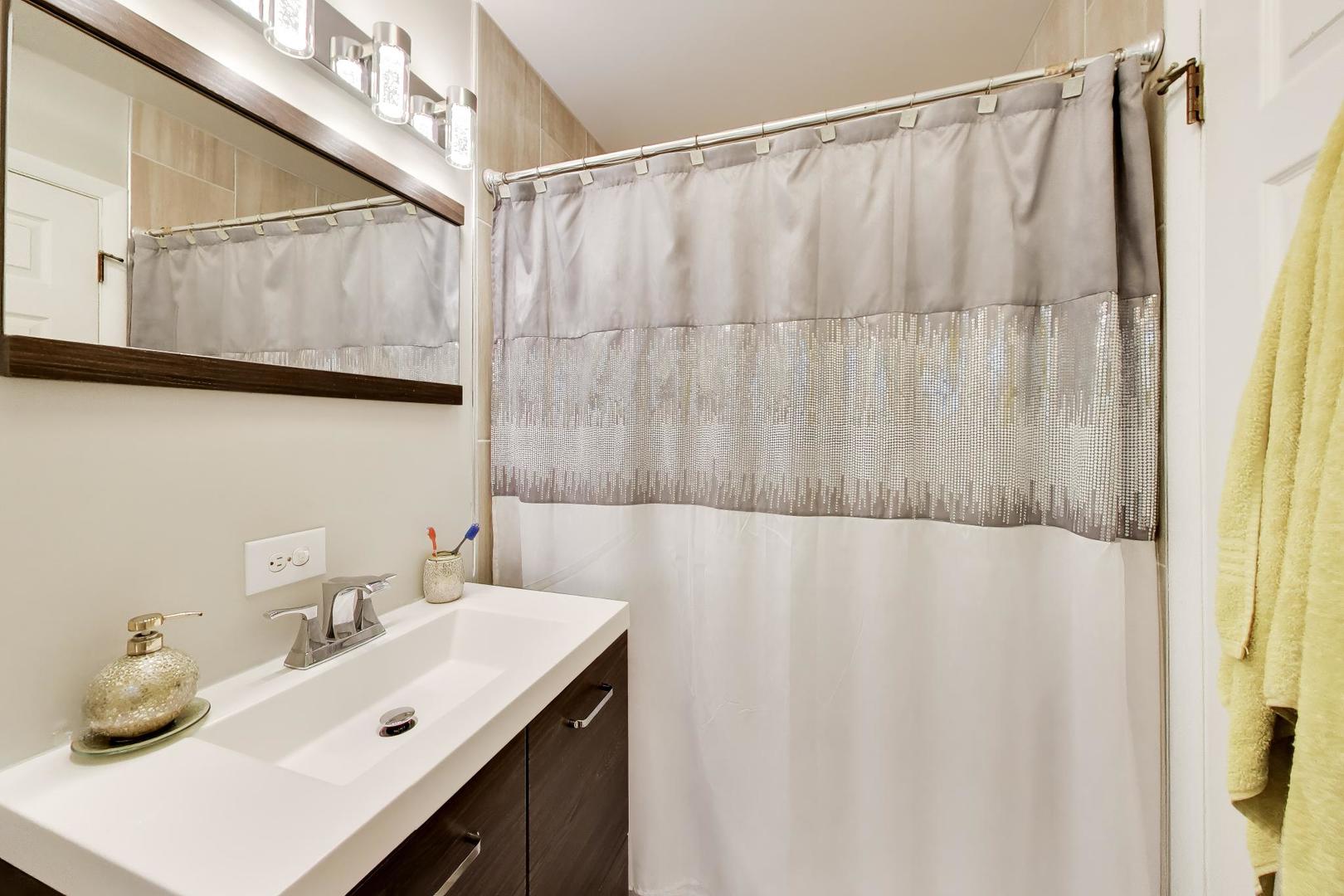 18026 State Line Avenue Lansing, IL 60438 - Photo 23 of 45