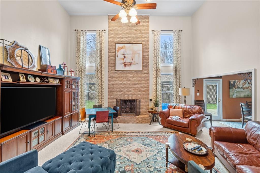 5698 Aiken Road McKees Rocks, PA 15136 - Photo 11 of 50 Gallery Image 11