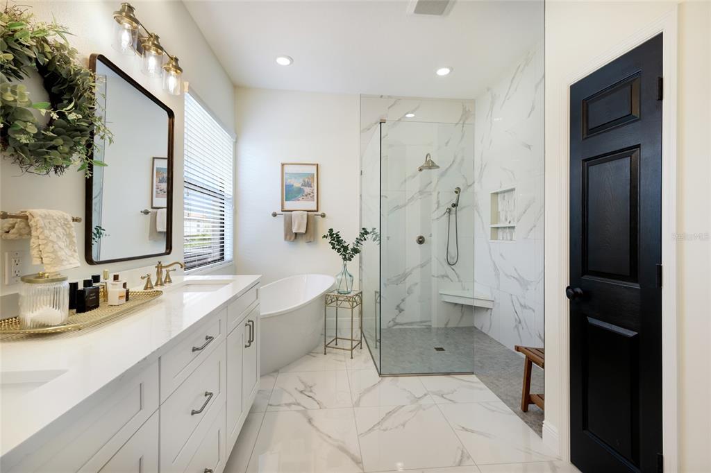 13994 Siena Loop Lakewood Ranch, FL 34202 - Photo 33 of 73 Gallery Image 33