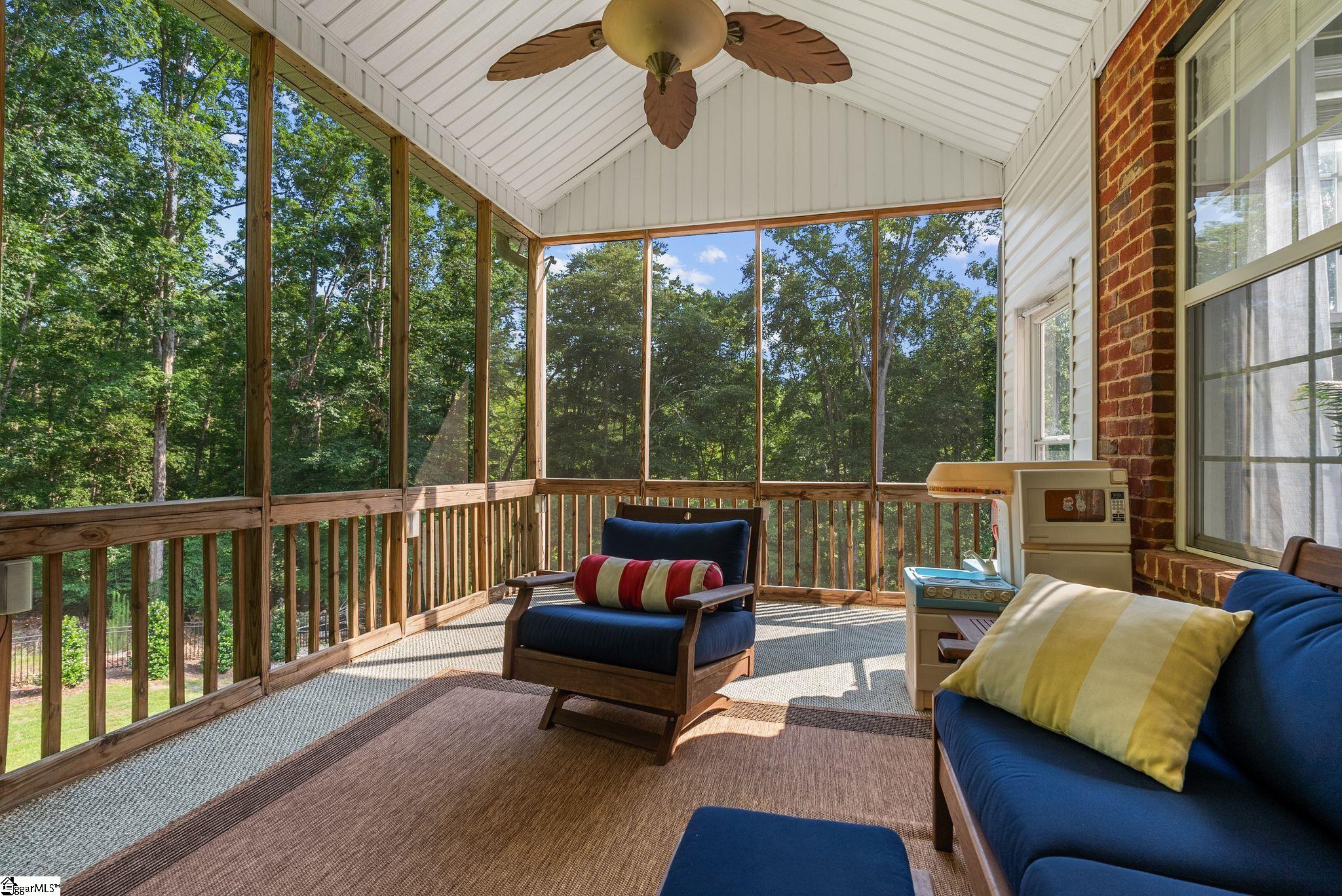 237 Yorkswell Lane Greenville, SC 29607 - Photo 12 of 50 Gallery Image 12