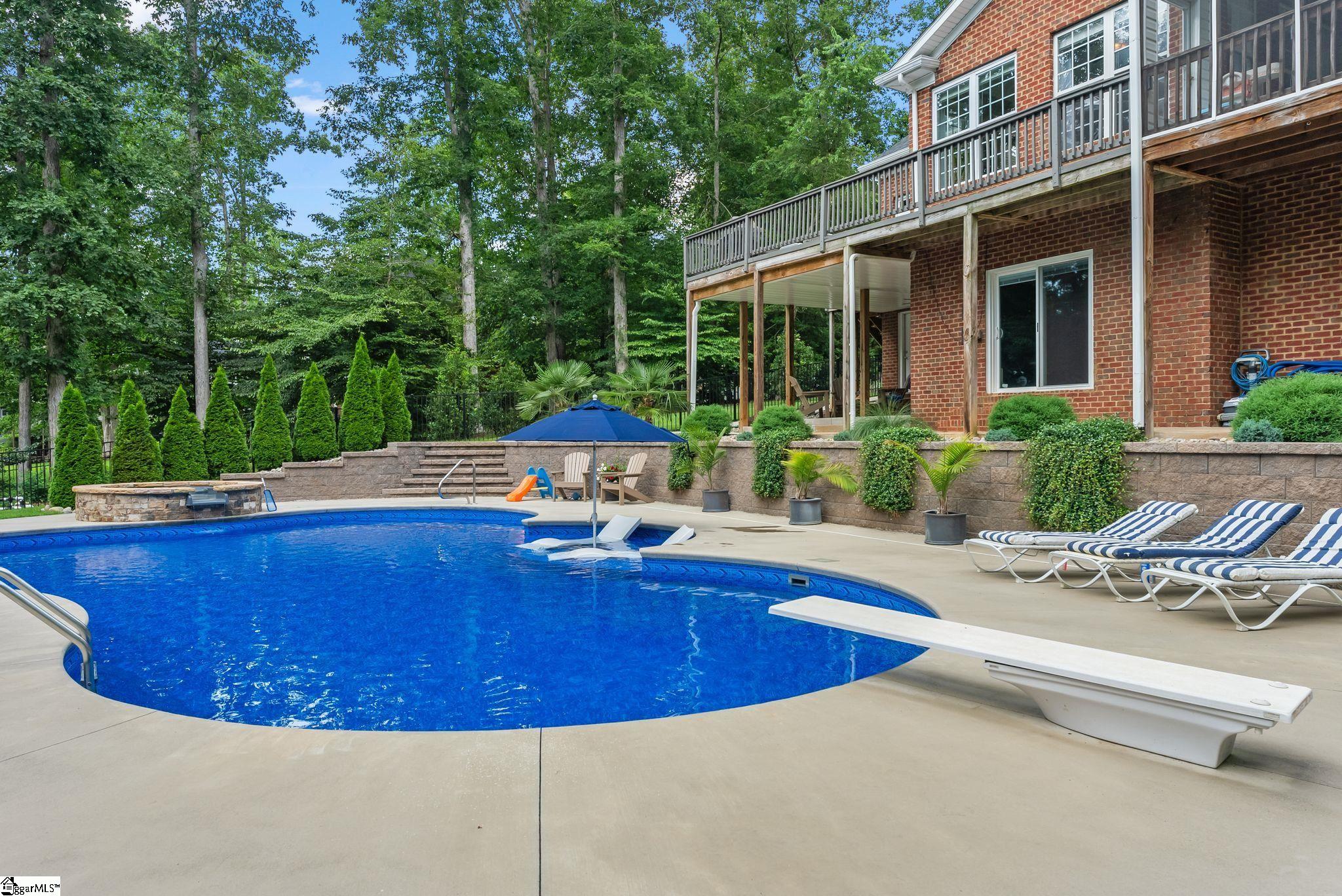 237 Yorkswell Lane Greenville, SC 29607 - Photo 37 of 50 Gallery Image 37