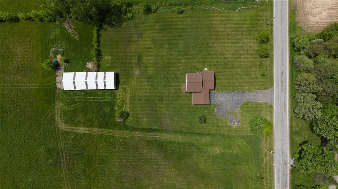 118 Wickens Road Chili, NY 14546 - Photo 2 of 50
