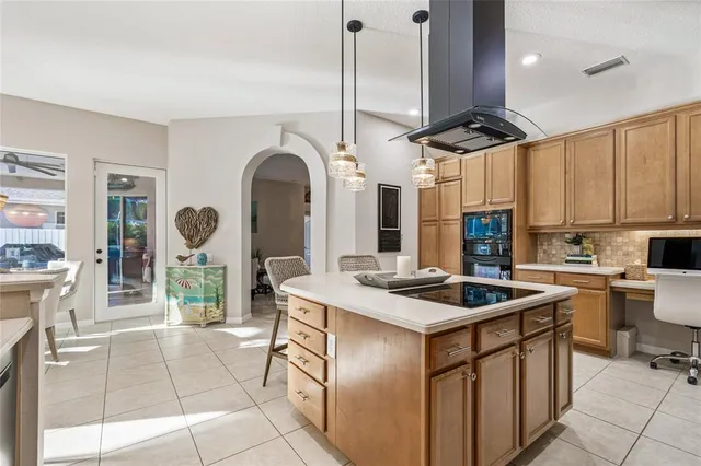 $715,000 | 19104 Nature Palm Lane, Tampa, FL 33647