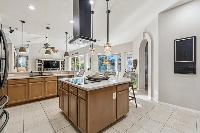 $715,000 | 19104 Nature Palm Lane, Tampa, FL 33647