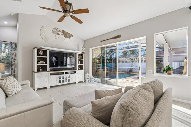 $715,000 | 19104 Nature Palm Lane, Tampa, FL 33647