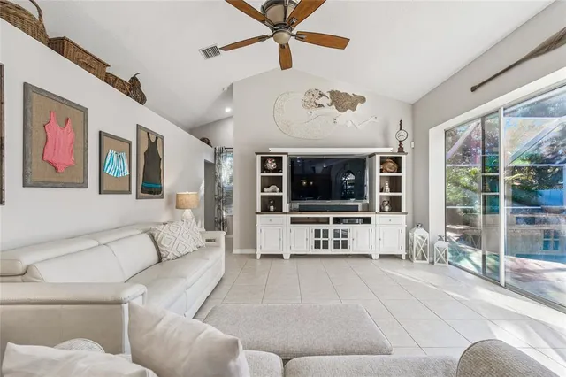 $715,000 | 19104 Nature Palm Lane, Tampa, FL 33647