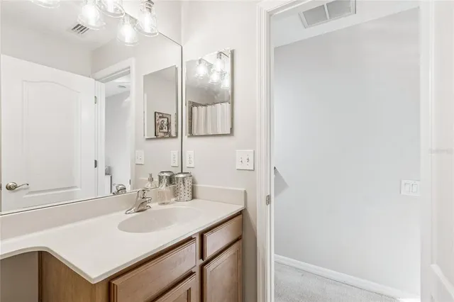 $715,000 | 19104 Nature Palm Lane, Tampa, FL 33647