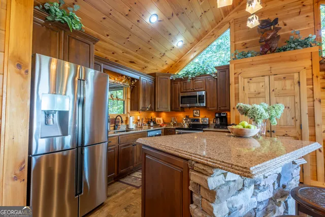 $1,350,000 | 194 Squirrel Chase, Blairsville, GA 30512