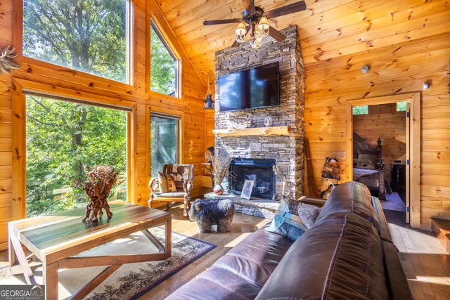 $1,350,000 | 194 Squirrel Chase, Blairsville, GA 30512