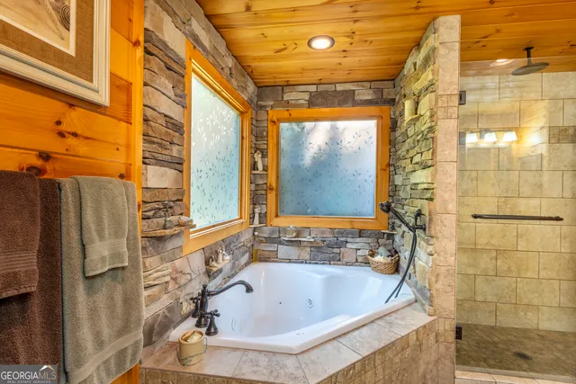 $1,350,000 | 194 Squirrel Chase, Blairsville, GA 30512