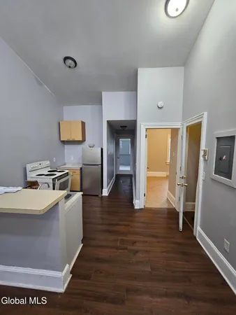 $1,600 | 119 Grand Street, Unit 3, Albany, NY 12202