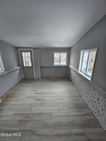 $1,600 | 119 Grand Street, Unit 3, Albany, NY 12202