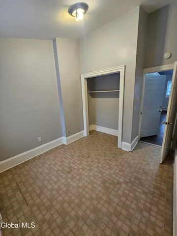 $1,700 | 119 Grand Street, Unit 3, Albany, NY 12202