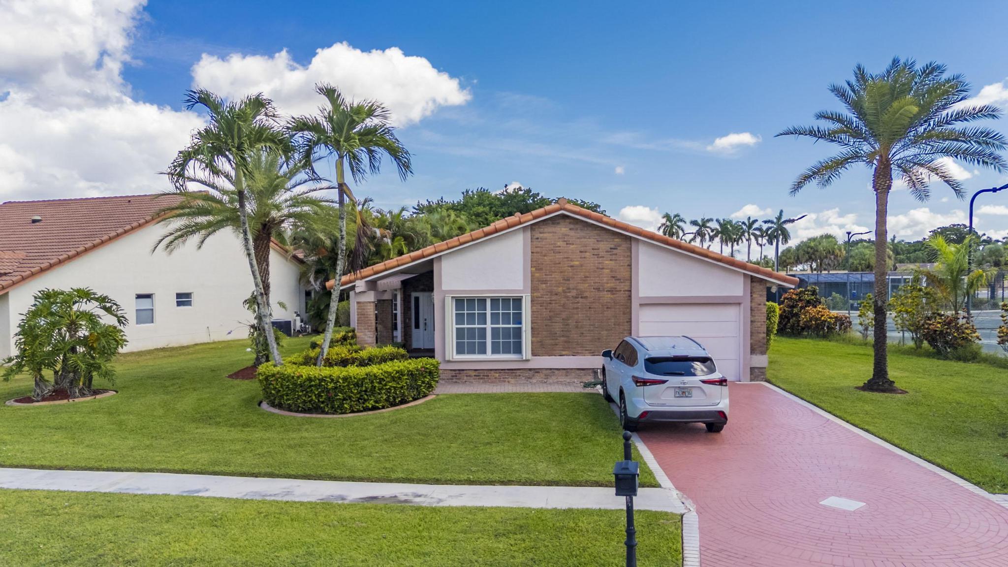 19626 Sea Pines Way Boca Raton, FL 33498 - Photo 63 of 66 068