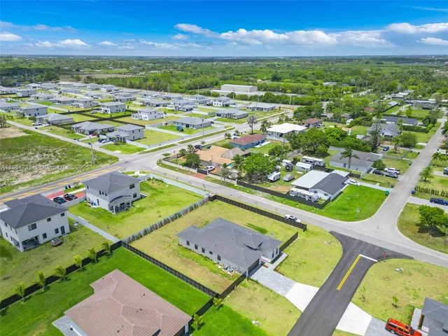 $4,000 | 32206 Southwest 196th Avenue, Unit 1, Homestead, FL 33030