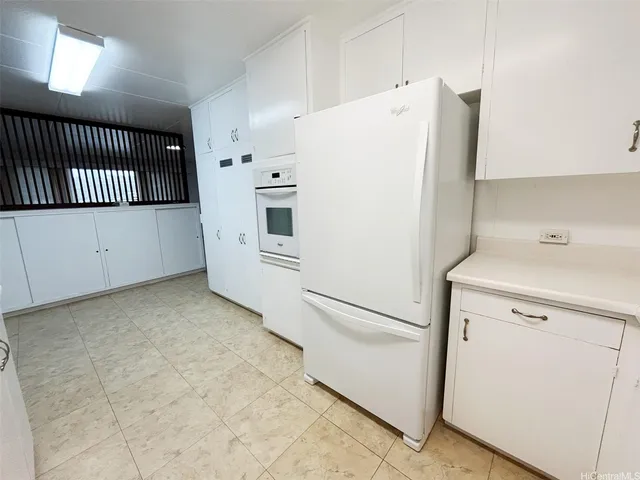 $3,700 | 98-356 Ponohale Street, Aiea, HI 96701