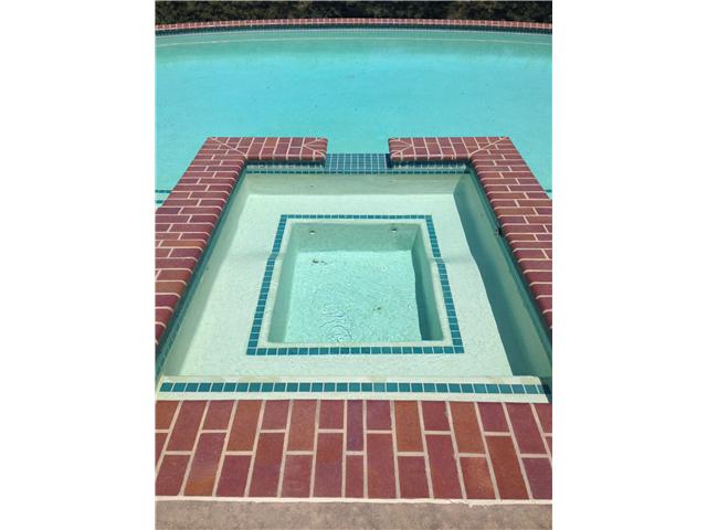 6036 Rancho Diegueno Road Del Mar, CA 92014 - Photo 5 of 25 Jacuzzi
