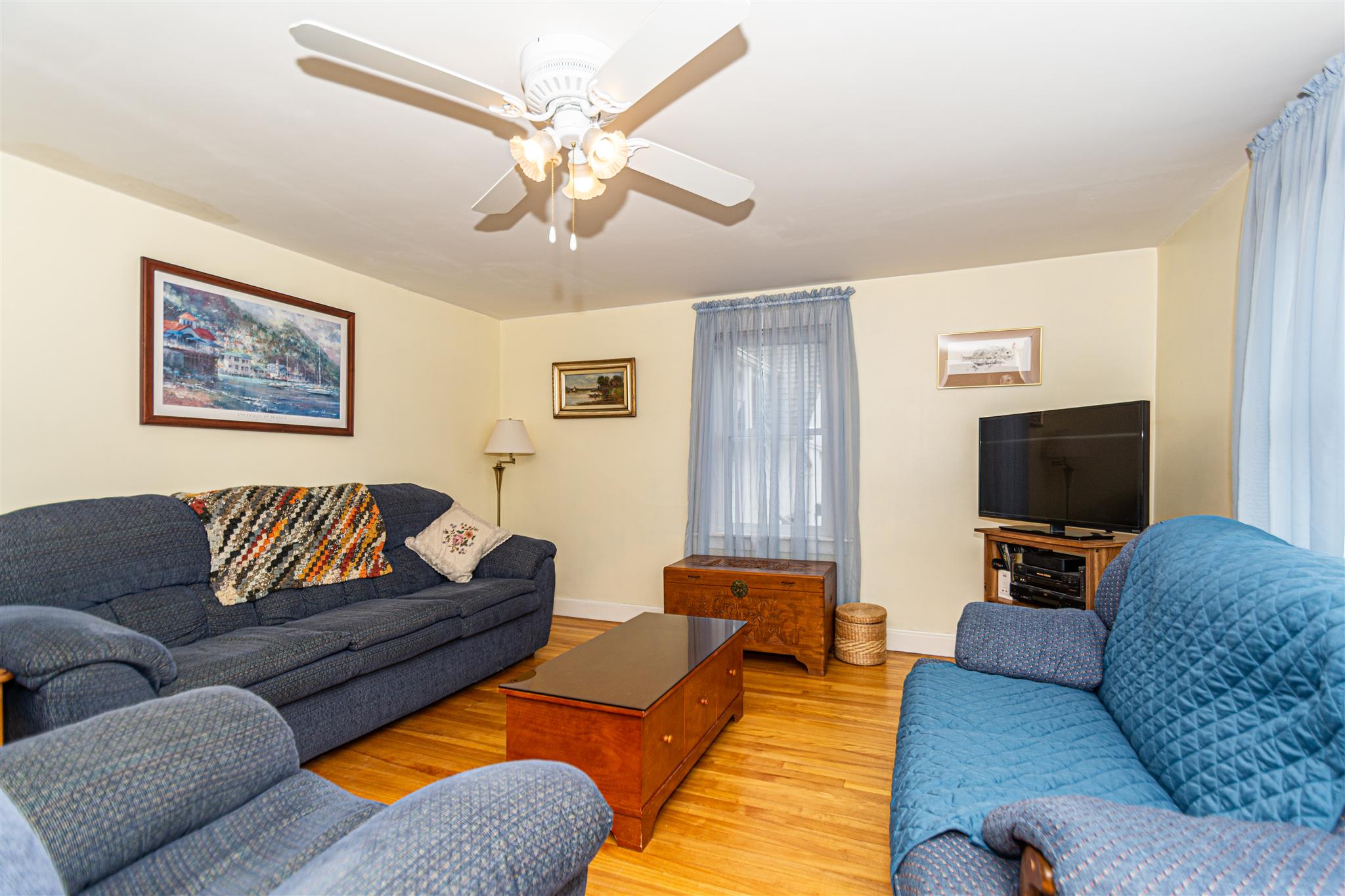 24 Plummer Road Bedford, NH 03110 - Photo 12 of 38 Gallery Image 12