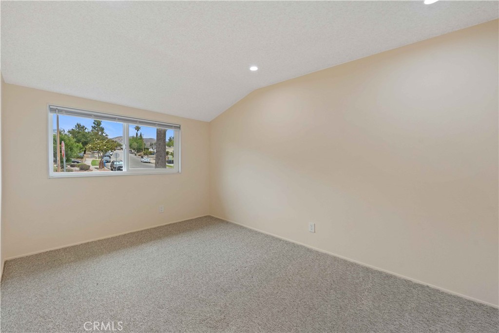 4694 Walnut Avenue Simi Valley, CA 93063 - Photo 19 of 64