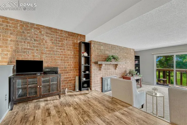 $385,000 | 1661 Deer Creek Road, Monument, CO 80132