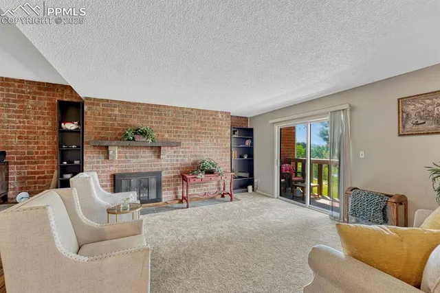 $385,000 | 1661 Deer Creek Road, Monument, CO 80132