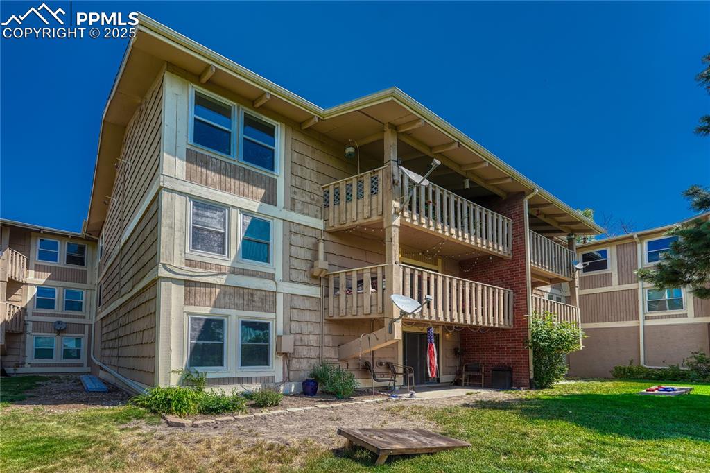 1661 Deer Creek Road Monument, CO 80132 - Photo 40 of 48