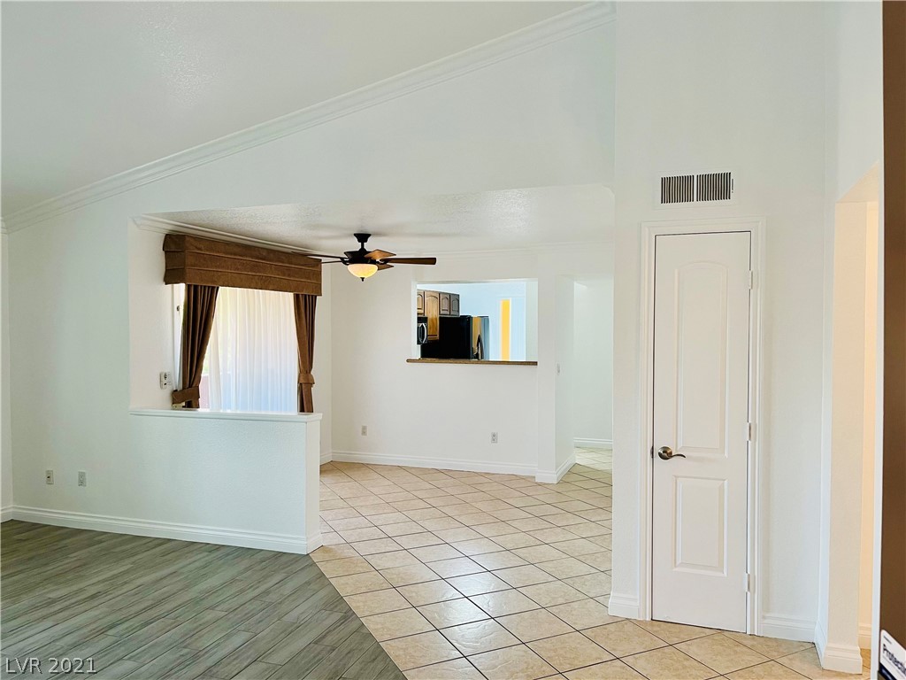 8101 West Flamingo Road, Unit 2041 Las Vegas, NV 89147 - Photo 4 of 37