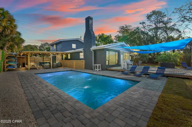 $1,125,000 | 8829 North Lagoon Drive, Panama City, FL 32408