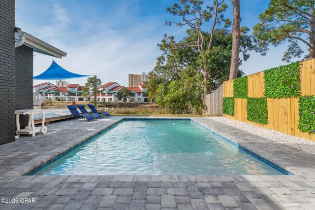 $1,125,000 | 8829 North Lagoon Drive, Panama City, FL 32408