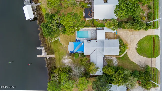 $1,125,000 | 8829 North Lagoon Drive, Panama City, FL 32408