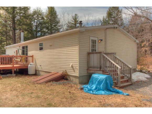 22 Button Road Farmington, NH 03835 - Photo 2 of 21