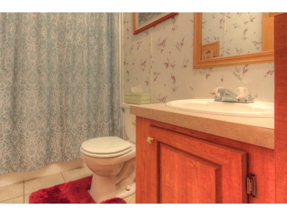 22 Button Road Farmington, NH 03835 - Photo 13 of 21