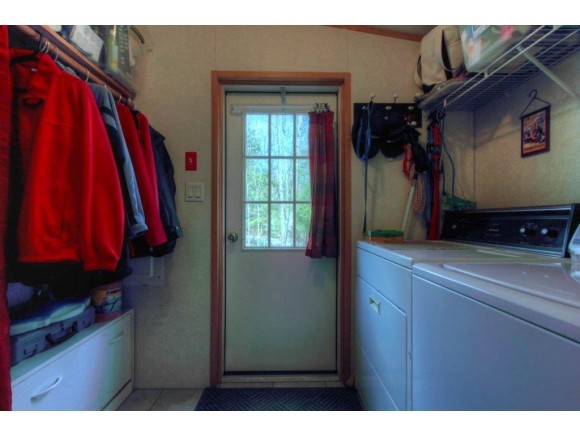 22 Button Road Farmington, NH 03835 - Photo 17 of 21