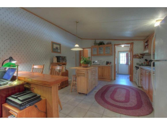 22 Button Road Farmington, NH 03835 - Photo 5 of 21