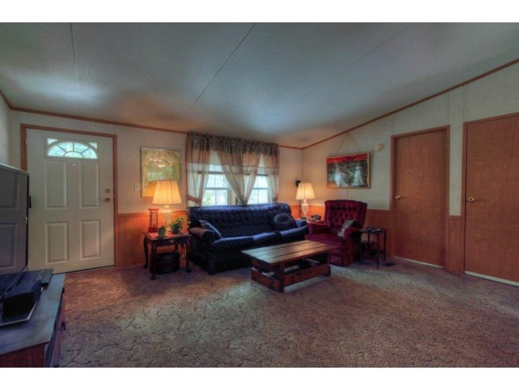 22 Button Road Farmington, NH 03835 - Photo 7 of 21