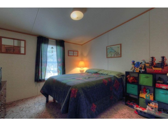 22 Button Road Farmington, NH 03835 - Photo 10 of 21