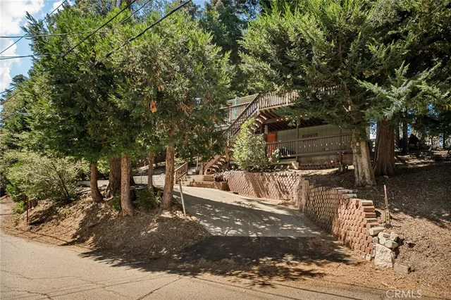 $320,000 | 708 Pinnacle Drive, Lake Arrowhead, CA 92352